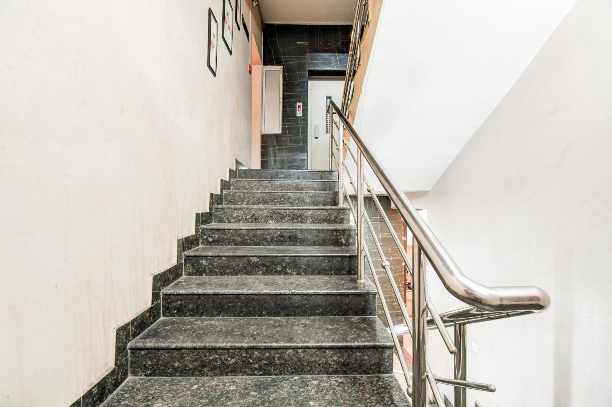 Super Hotel O Raipur City Center Formerly Hotel Edge Extérieur photo